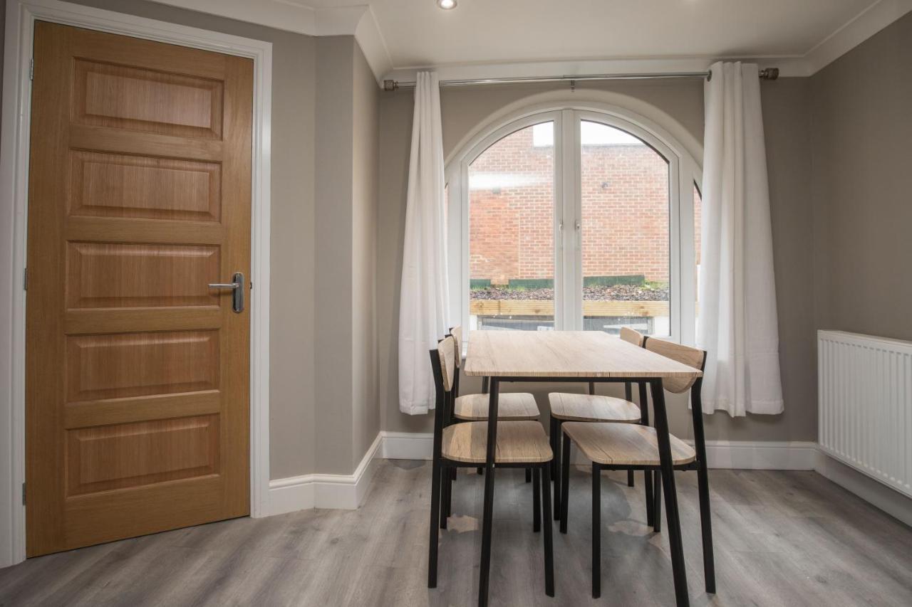Riverside Central Kingston Flat 1B Surbiton Luaran gambar